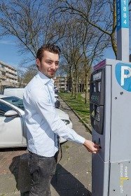 Parkeerautomaat Adriaan van Bergenstraat