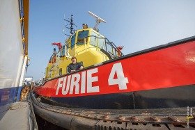 Blusboot Furie 4
