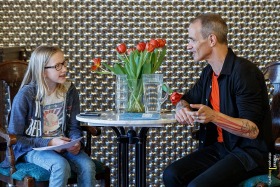 Rosa Oonincx interviewt schrijver Andy Griffiths