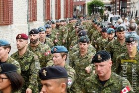 Bezoek 200 Canadese militairen