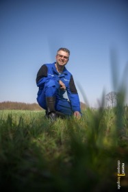 Boer Pijs wil helemaal overstappen op kruidenrijk gras