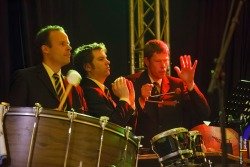 Concert Harmonie MVC Udenhout en Band Zonder Banaan